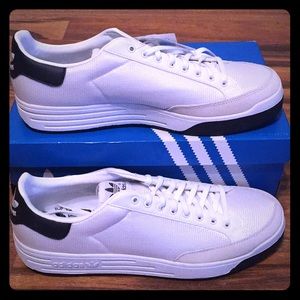 Adidas Rod Laver Size 13